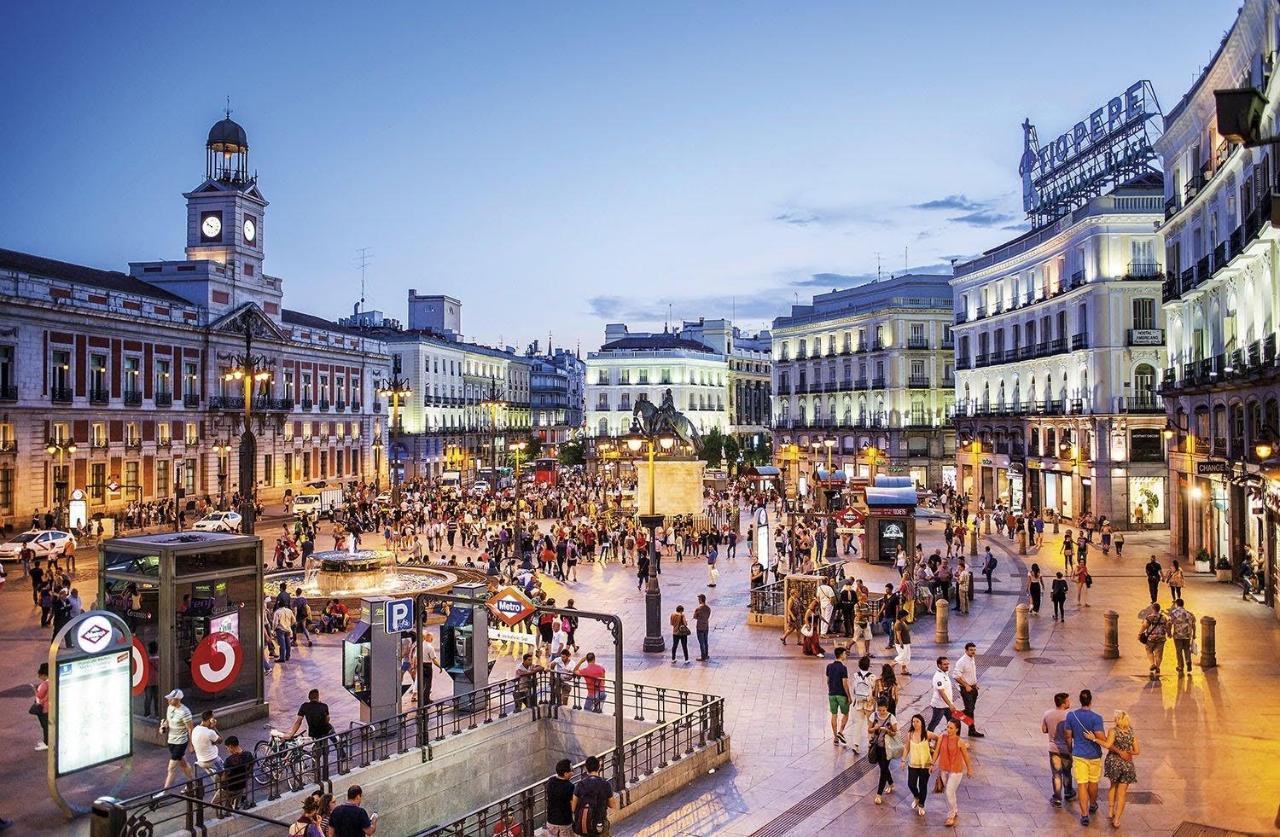 Ever House - Chueca-Gran Via มาดริด ภายนอก รูปภาพ