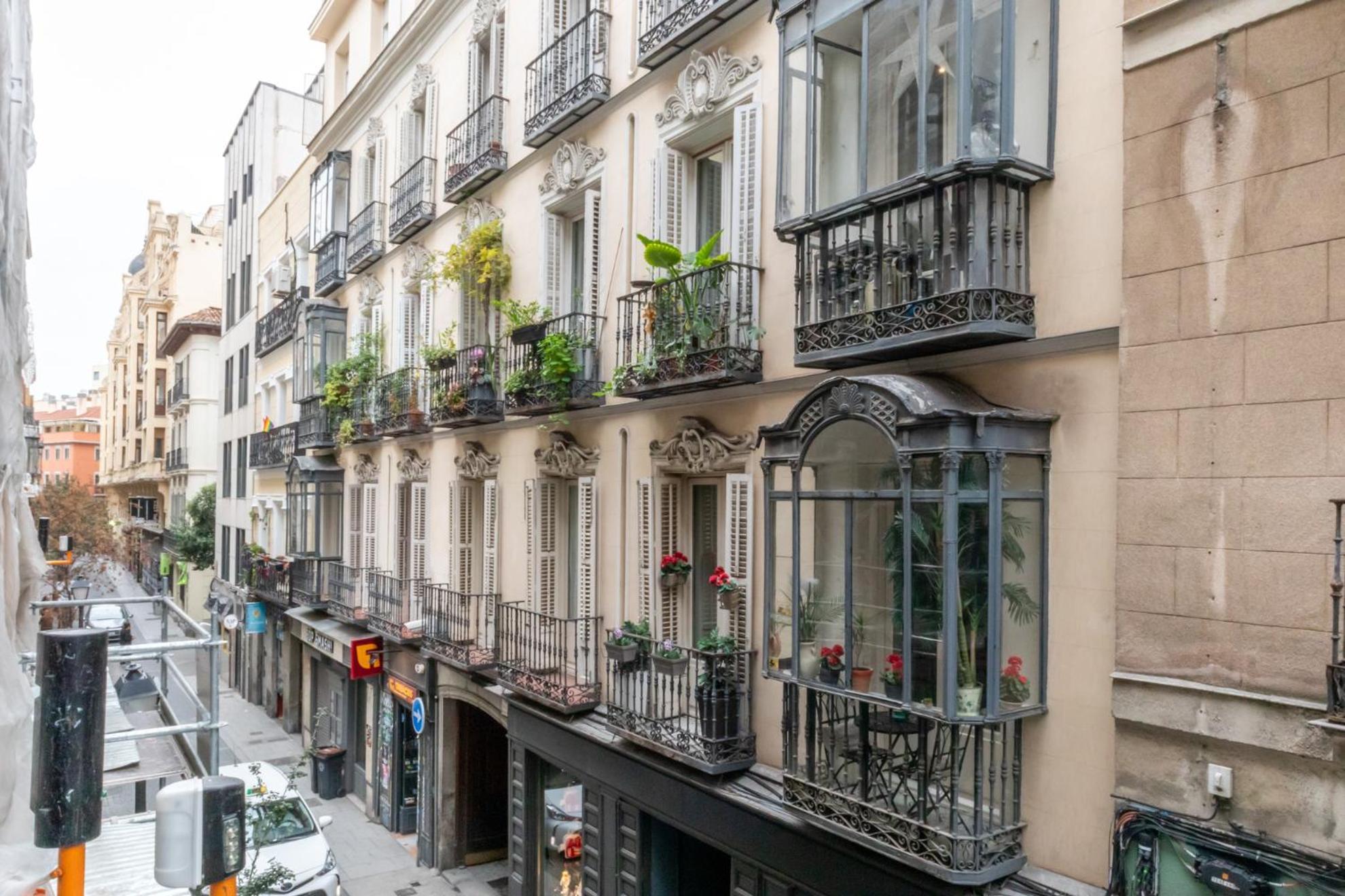 Ever House - Chueca-Gran Via มาดริด ภายนอก รูปภาพ