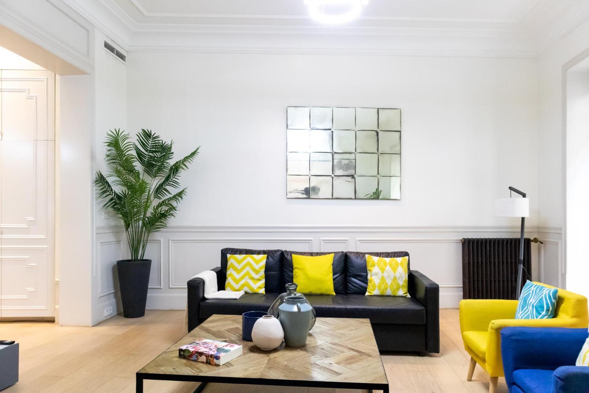 Ever House - Chueca-Gran Via มาดริด ภายนอก รูปภาพ