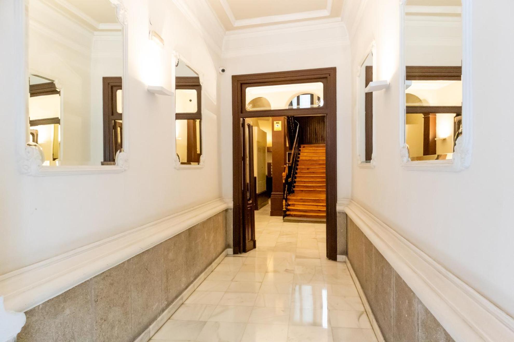 Ever House - Chueca-Gran Via มาดริด ภายนอก รูปภาพ
